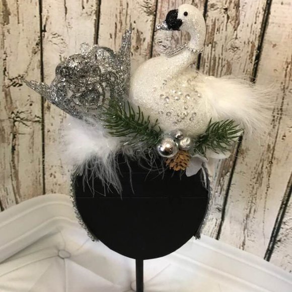 Christmas White Swan Headband, White Christmas Headpiece, Princess Tiara - Picture 13 of 16